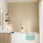 TWINLINE 2 bathtub with bathtub door | © Artweger GmbH. & Co. KG
