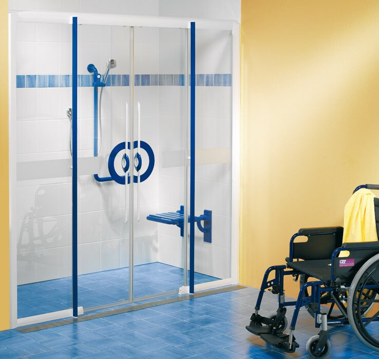 LIFELINE MOBIL Signalfarbe blau | © Artweger GmbH. & Co. KG barrierefreie LIFELINE MOBIL Dusche in der Signalfarbe blau | © Artweger GmbH. & Co. KG