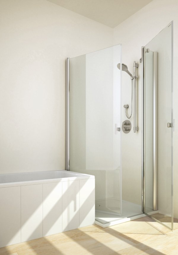 TWISTLINE Porte battante avec partie fixe, avec paroi fixe basculable non en alignement avec la baignoire | © Artweger GmbH. & Co. KG
