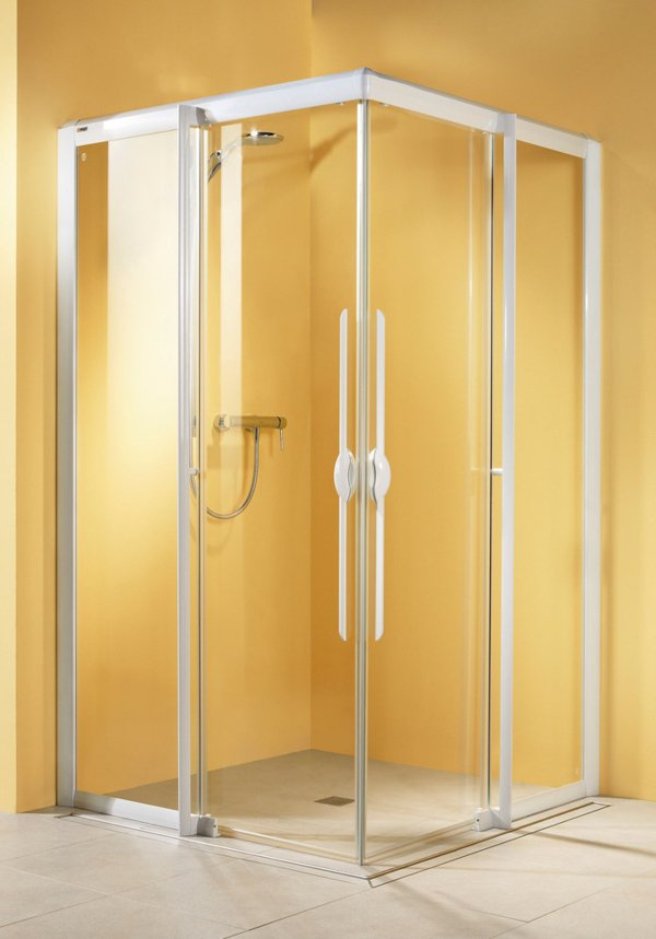 LIFELINE MOBIL Accès d’angle à 2 panneaux avec portes coulissantes | © Artweger GmbH. & Co. KG